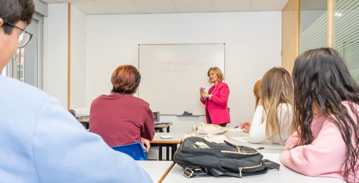 Clases de idiomas en grupos reducidos